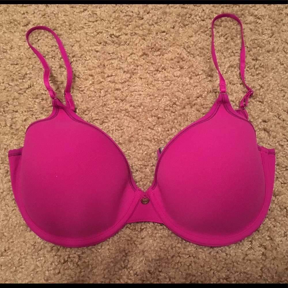 32D Natori bra